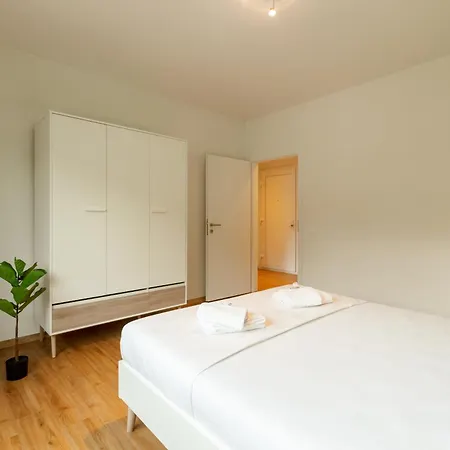 {olea} X4pax In Apartment